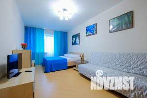 1-к квартира, посуточно, 42м2, 10/10 этаж