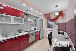 1-к квартира, посуточно, 42м2, 4/10 этаж