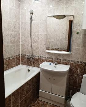 1-к квартира, на длительный срок, 56м2, 2/8 этаж