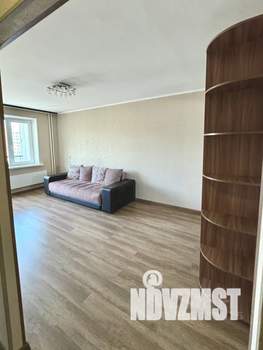 1-к квартира, посуточно, 35м2, 5/10 этаж