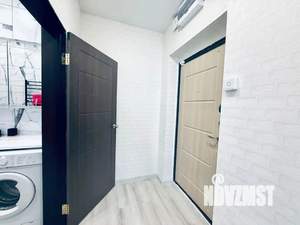 Студия квартира, посуточно, 25м2, 1/3 этаж