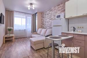 Студия квартира, посуточно, 30м2, 1/17 этаж