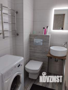 1-к квартира, посуточно, 40м2, 10/17 этаж