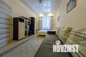 1-к квартира, посуточно, 45м2, 3/10 этаж