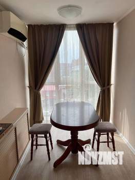 1-к квартира, посуточно, 42м2, 1/1 этаж