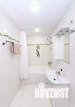 1-к квартира, посуточно, 49м2, 4/10 этаж