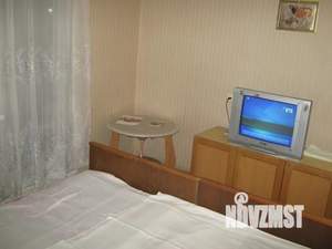 1-к квартира, посуточно, 40м2, 3/5 этаж