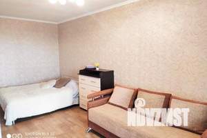 1-к квартира, посуточно, 40м2, 6/9 этаж