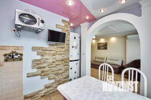 2-к квартира, посуточно, 57м2, 1/1 этаж