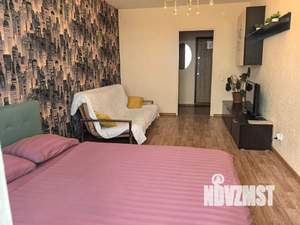 1-к квартира, посуточно, 38м2, 17/17 этаж