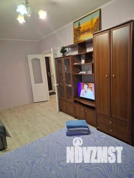 1-к квартира, посуточно, 44м2, 7/10 этаж