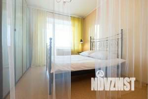 1-к квартира, посуточно, 40м2, 4/6 этаж