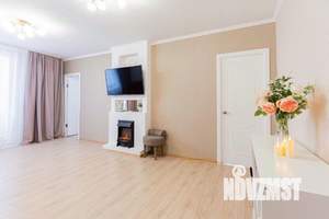 4-к квартира, посуточно, 95м2, 1/1 этаж