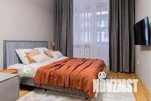 1-к квартира, посуточно, 42м2, 4/10 этаж