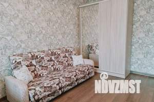1-к квартира, посуточно, 32м2, 2/5 этаж