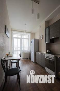 1-к квартира, посуточно, 45м2, 5/10 этаж