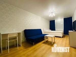 1-к квартира, посуточно, 40м2, 5/10 этаж