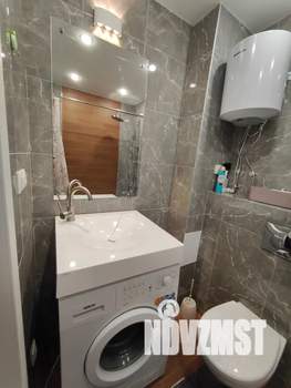 1-к квартира, посуточно, 35м2, 3/20 этаж