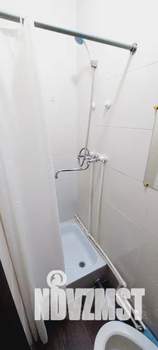 Студия квартира, посуточно, 17м2, 1/5 этаж