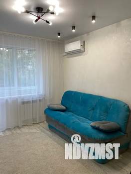 1-к квартира, посуточно, 38м2, 4/9 этаж