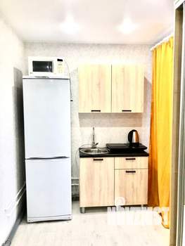 1-к квартира, посуточно, 28м2, 2/9 этаж