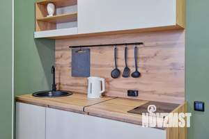 Студия квартира, посуточно, 30м2, 16/17 этаж