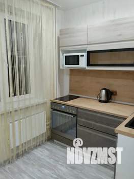 1-к квартира, посуточно, 36м2, 10/17 этаж