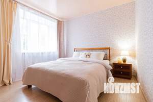 2-к квартира, посуточно, 60м2, 1/10 этаж