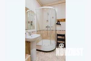 1-к квартира, посуточно, 42м2, 3/10 этаж