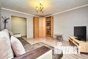 3-к квартира, посуточно, 64м2, 3/9 этаж