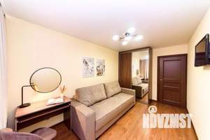 1-к квартира, посуточно, 49м2, 1/1 этаж