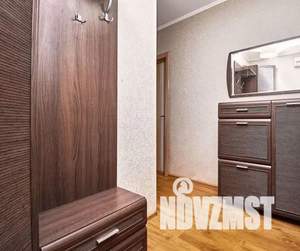 2-к квартира, посуточно, 55м2, 1/1 этаж