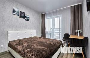 Студия квартира, посуточно, 28м2, 10/18 этаж