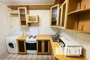 1-к квартира, посуточно, 40м2, 8/10 этаж