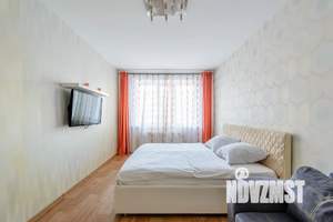 2-к квартира, посуточно, 54м2, 8/17 этаж