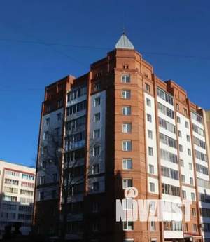 Студия квартира, посуточно, 38м2, 1/10 этаж