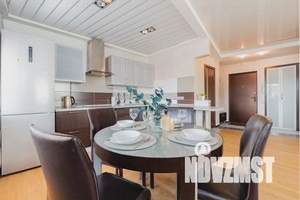 1-к квартира, посуточно, 55м2, 5/10 этаж