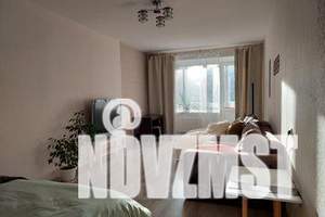 1-к квартира, посуточно, 40м2, 4/10 этаж
