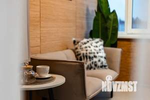 1-к квартира, посуточно, 49м2, 10/10 этаж