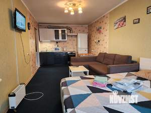 2-к квартира, посуточно, 40м2, 9/10 этаж