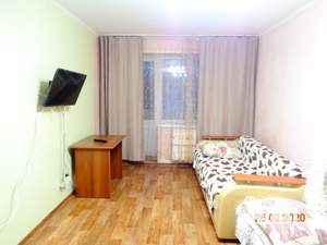 2-к квартира, посуточно, 65м2, 4/10 этаж