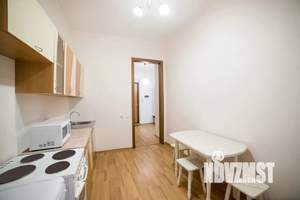 1-к квартира, посуточно, 40м2, 4/10 этаж