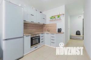 1-к квартира, посуточно, 62м2, 8/17 этаж