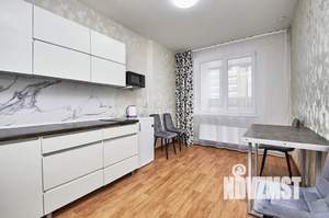 1-к квартира, посуточно, 40м2, 2/17 этаж