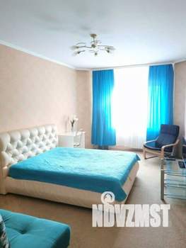 2-к квартира, посуточно, 70м2, 1/1 этаж