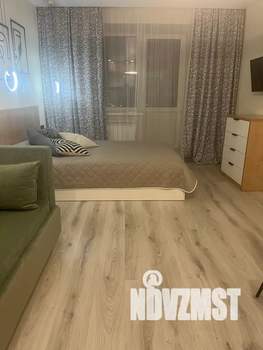 Студия квартира, посуточно, 30м2, 10/19 этаж