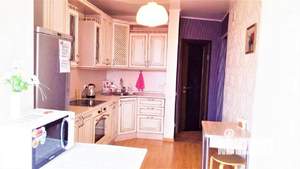 2-к квартира, посуточно, 49м2, 8/10 этаж