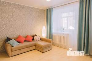 2-к квартира, посуточно, 47м2, 1/1 этаж