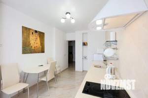 1-к квартира, посуточно, 42м2, 1/1 этаж