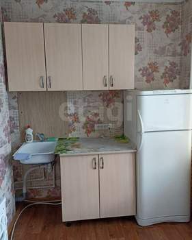 1-к квартира, вторичка, 37м2, 8/10 этаж